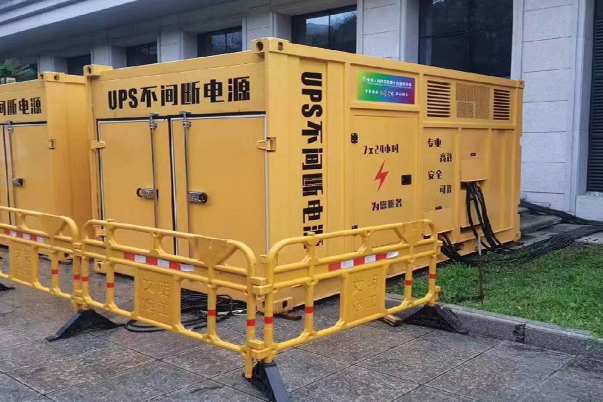 槐荫发电机租赁施工现场